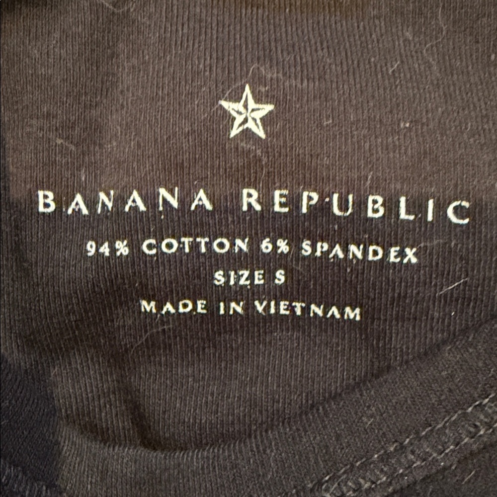 Banana Republic Black Tank Top with White Sailboat Graphic - Kids - Picture 2 of 2